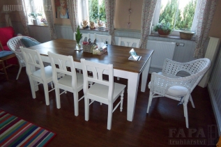 Smrkový stůl Provence, židle barva bílá 911120 - Protože jíme také očima, měl by být nás nábytek do jídelny co nejkrásnější